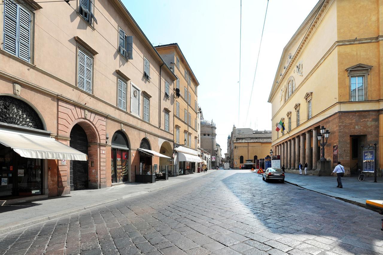 B&B Opera Parma Luaran gambar